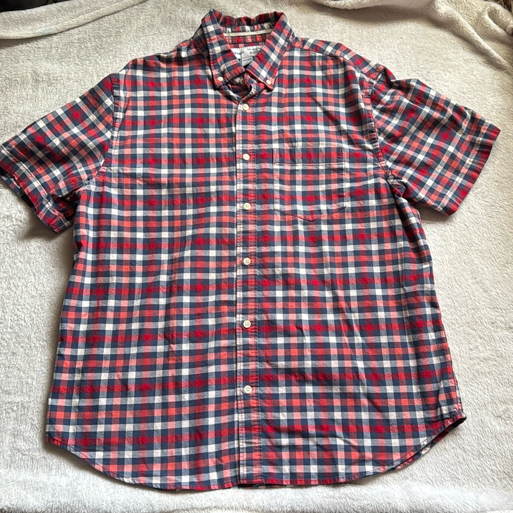 Old Navy plaid button down shirt (XL)